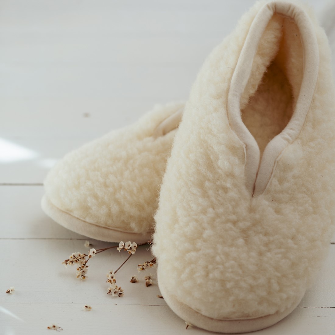 Merino Wollflor Hausschuhe AlmFlair