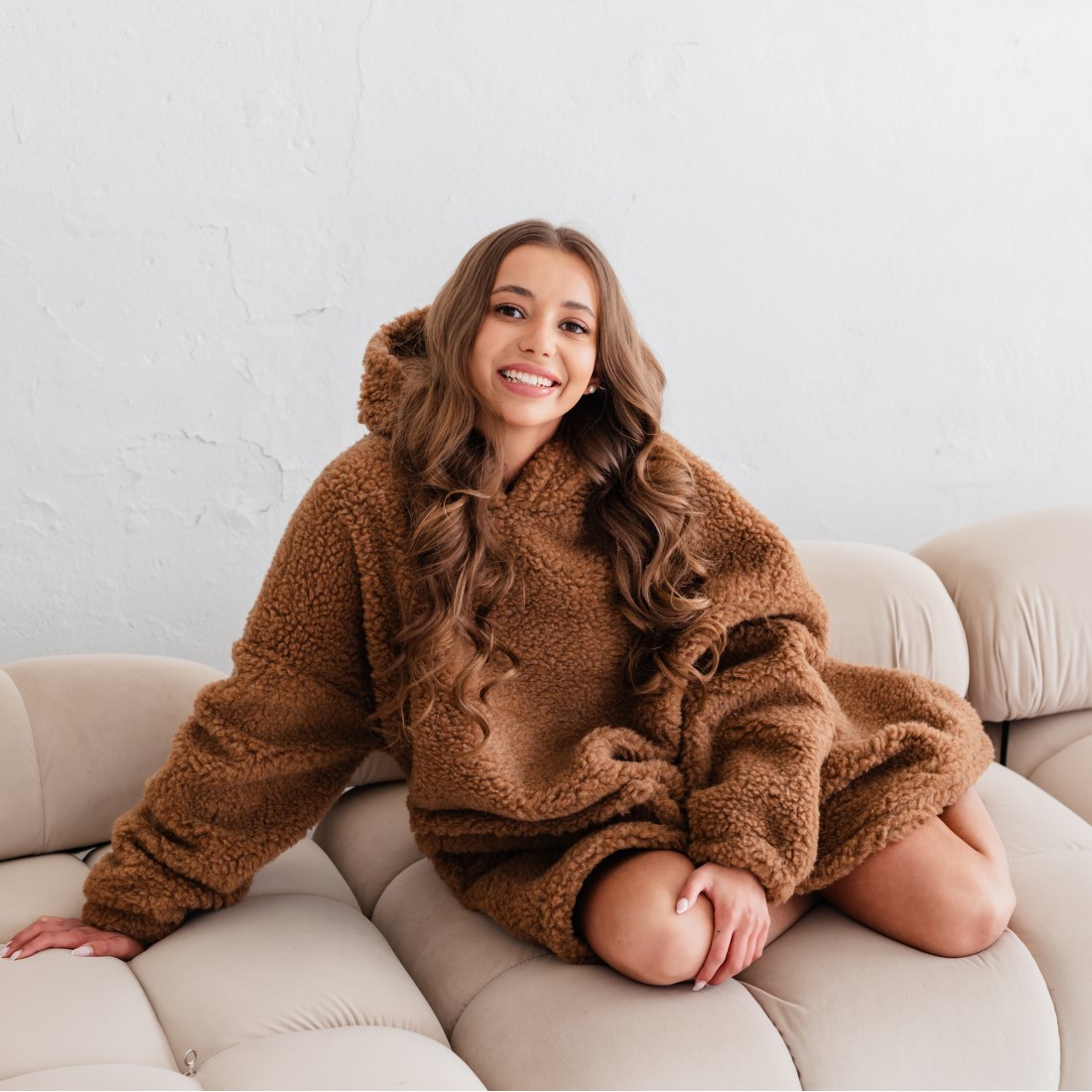 Merino Schafschurwolle Wollflor Oversize Hoodie sehr großzügig geschnitten