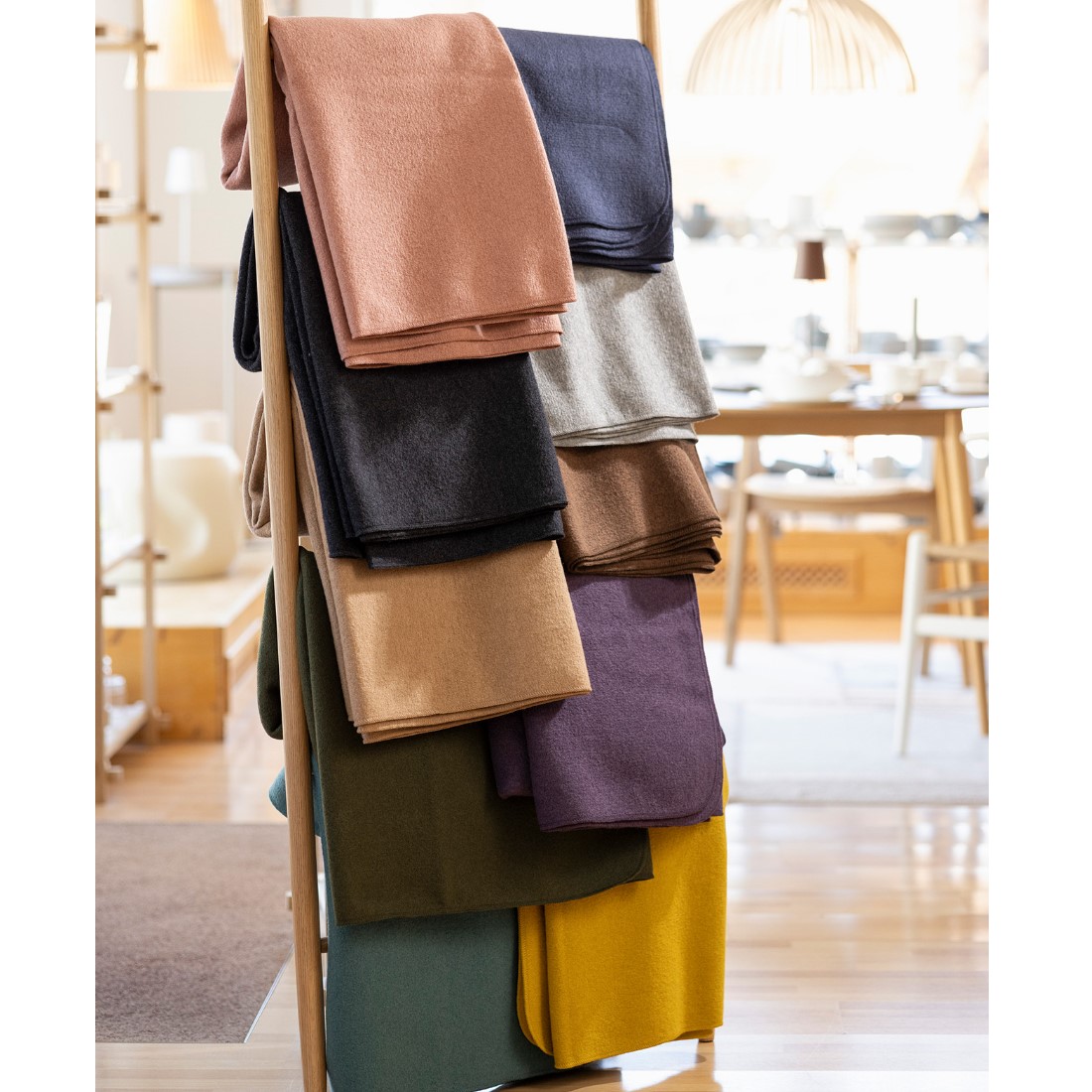 Wollwalk Decke von Disana