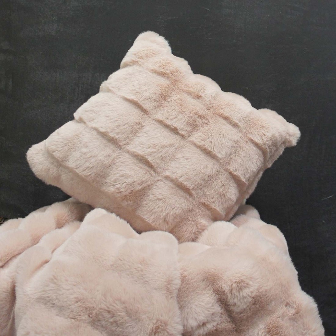 Eskimo Webpelz Kissen CLOUD rose