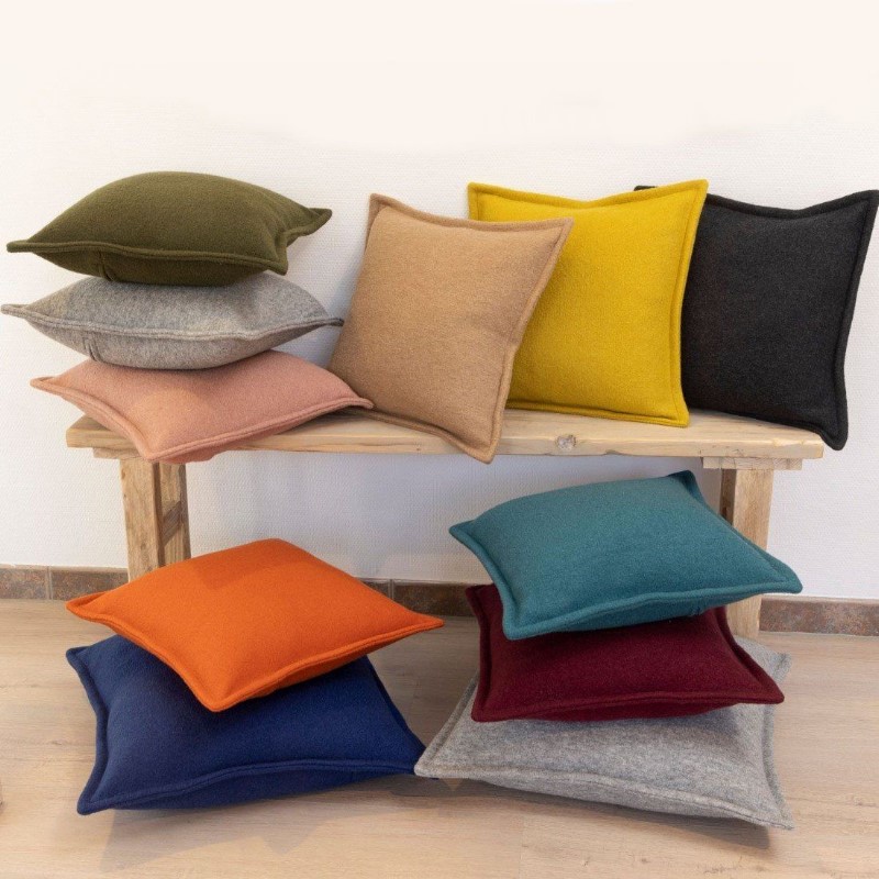 Wohnaccessoires – Zierkissen aus Naturmaterialien