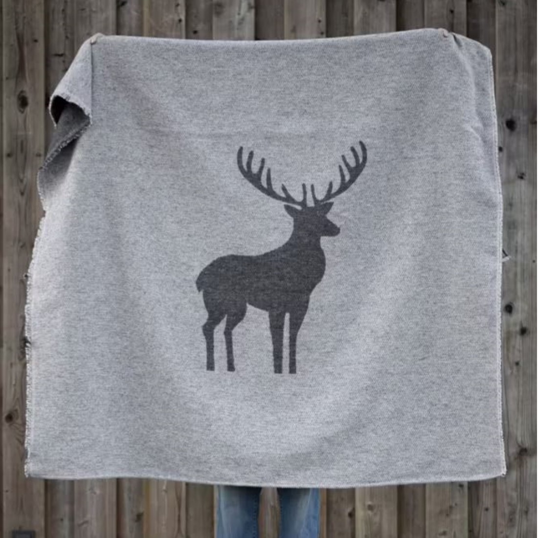 david fussenegger Luca Flanelldecke hirsch struktur filz aus feinster Recycling Baumwolle