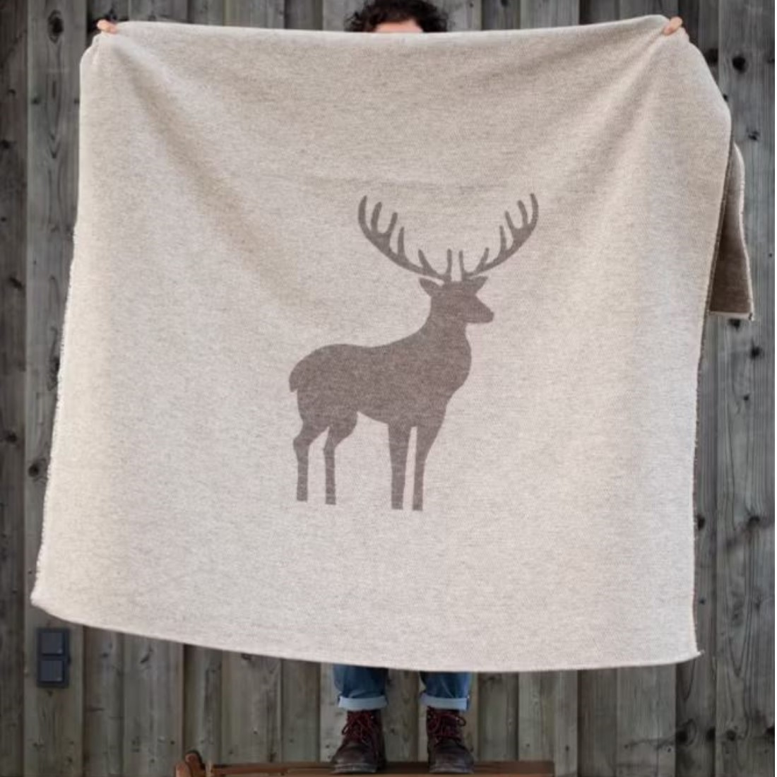 david fussenegger Luca Flanelldecke hirsch struktur braun Leichte Kuscheldecke