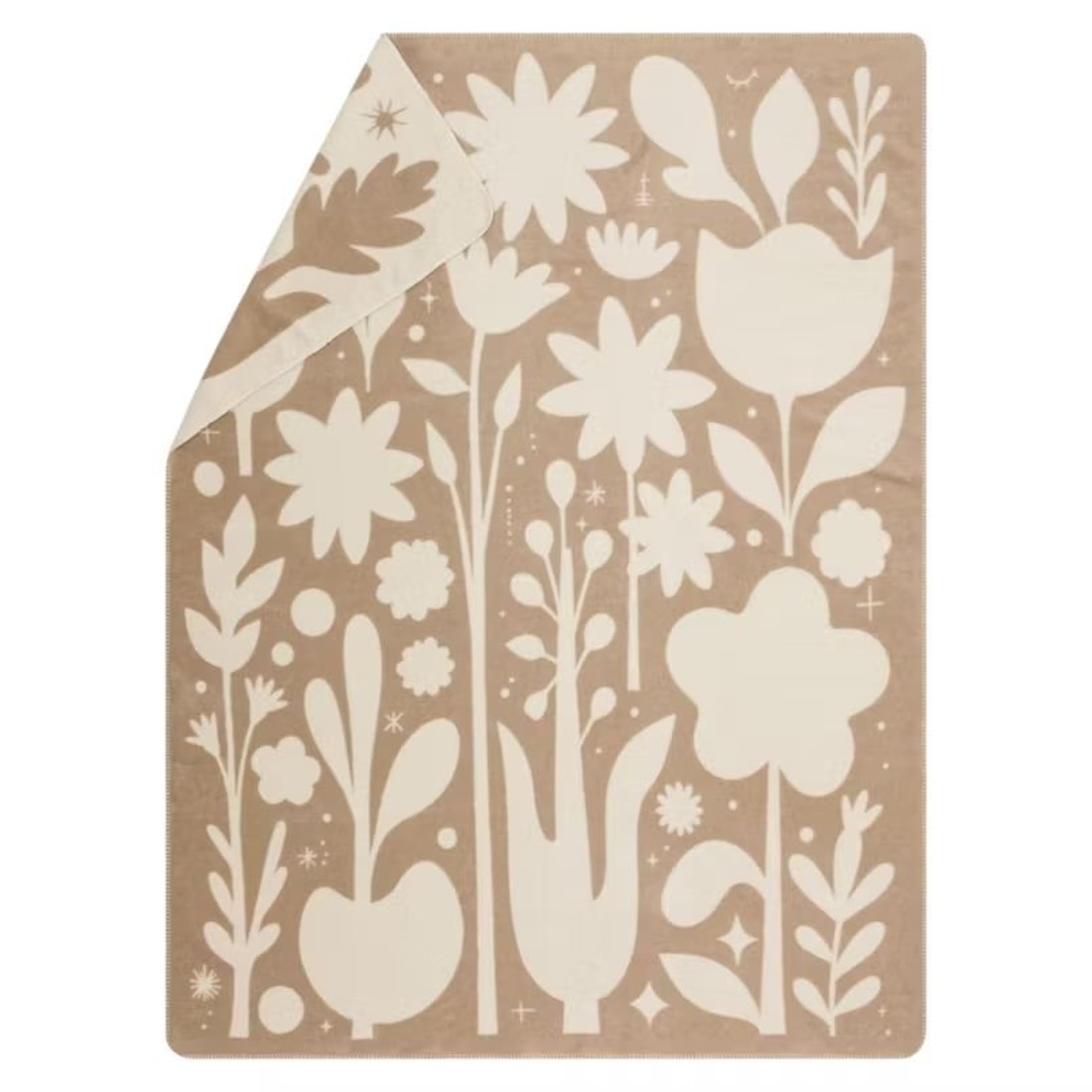 Savona Wohndecke Folklore abstrakt David Fussenegger ganze Decke ausgebreitet mit sichtbarem Design naturfarben