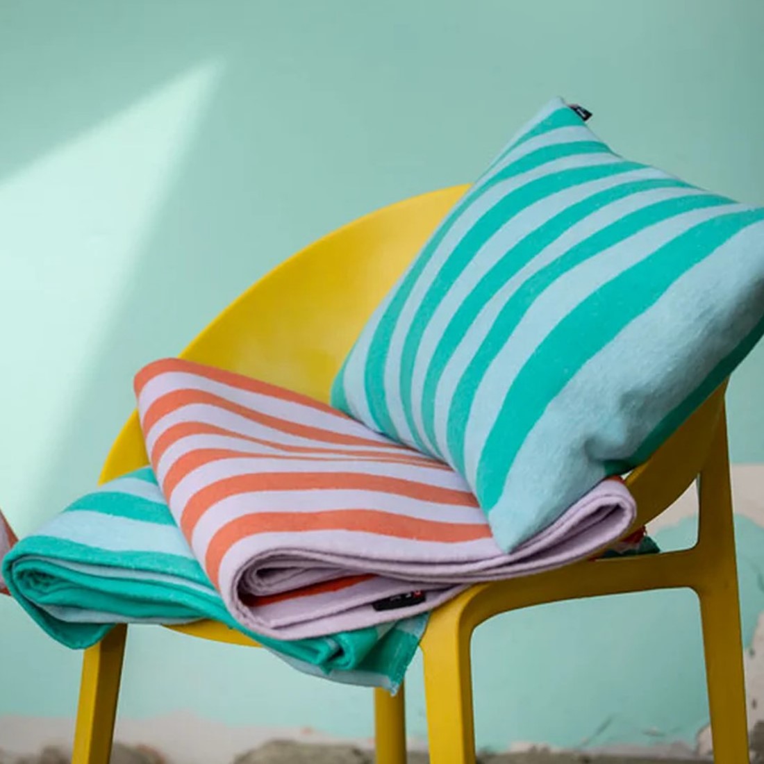 LUCA Flanelldecke Streifen (GRS) von David Fussenegger