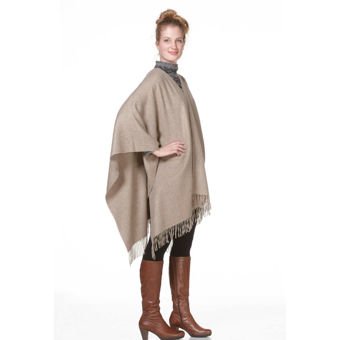 RESTPOSTEN Poncho 100% Baby Alpaka von Apu Kuntur