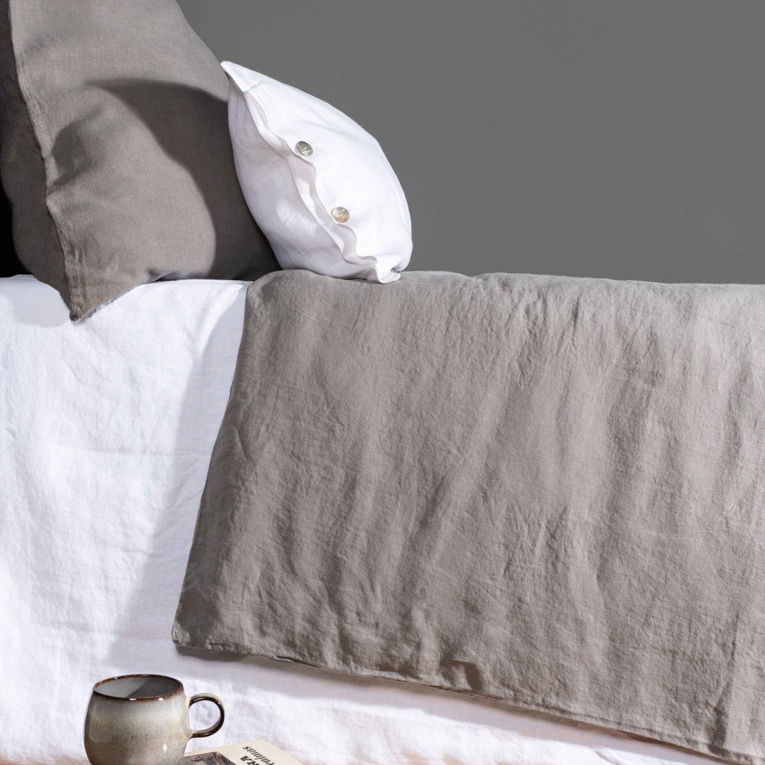 Leinen Bettdecken Bezug RUTA von Erika Vaitkute